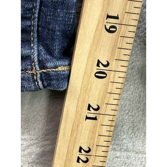 Levis 311 Jeans Womens Plus Sz 22W Blue Shaping Skinny Capri Whiskered Faded - Picture 11 of 13